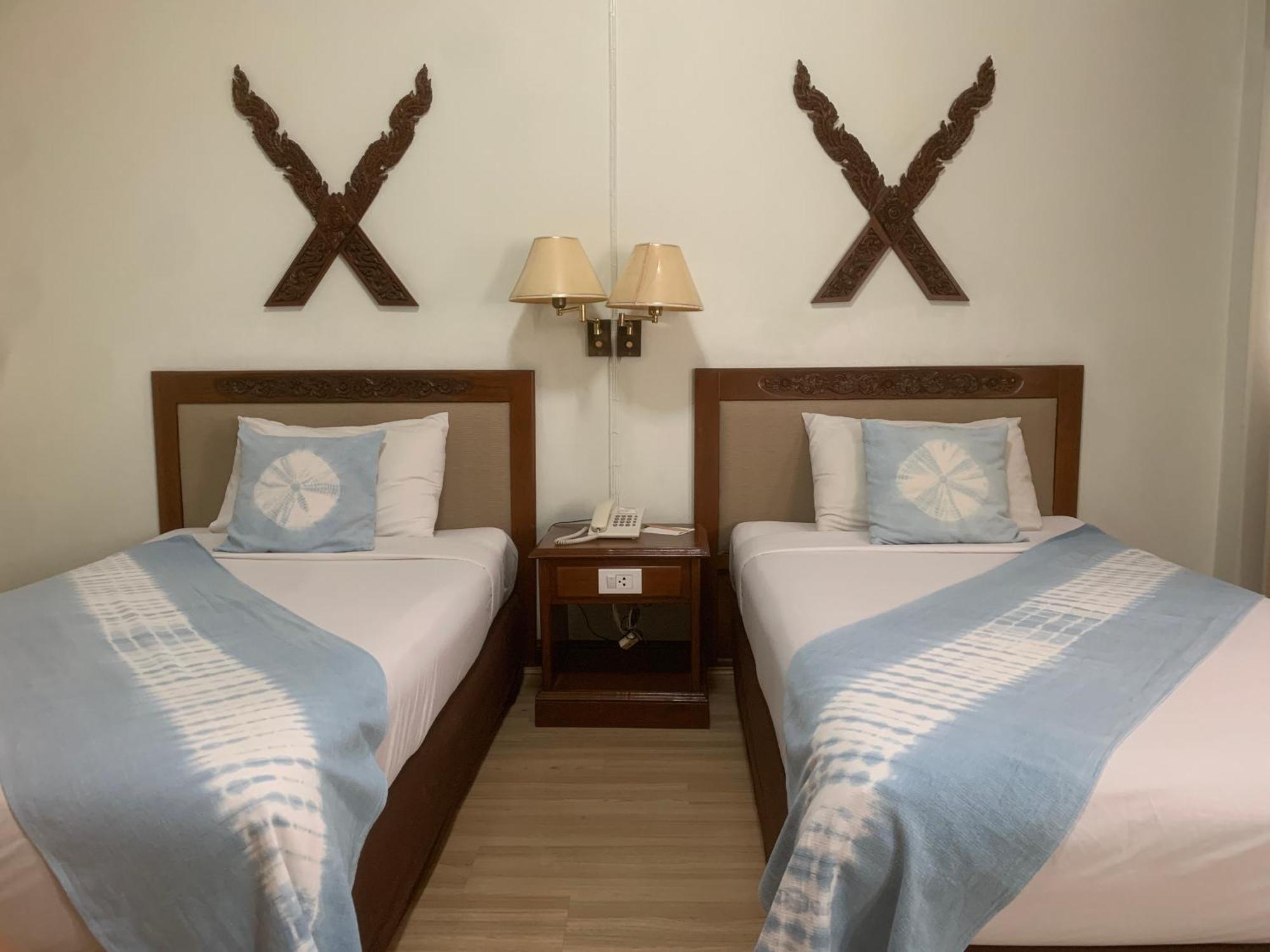 Maeyom Palace Hotel Пхре Екстер'єр фото