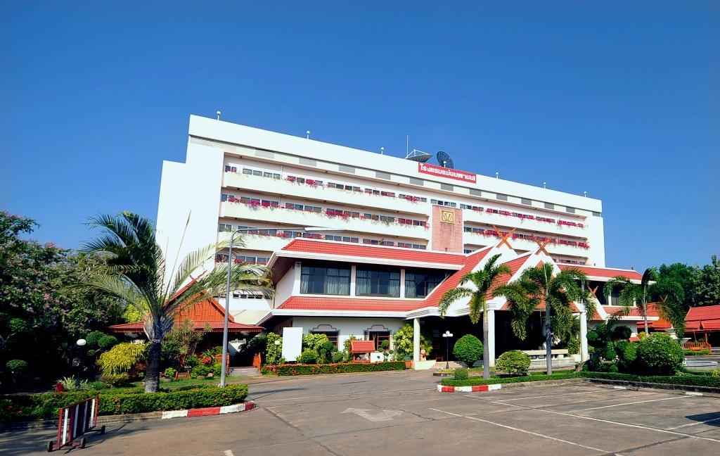 Maeyom Palace Hotel Пхре Екстер'єр фото