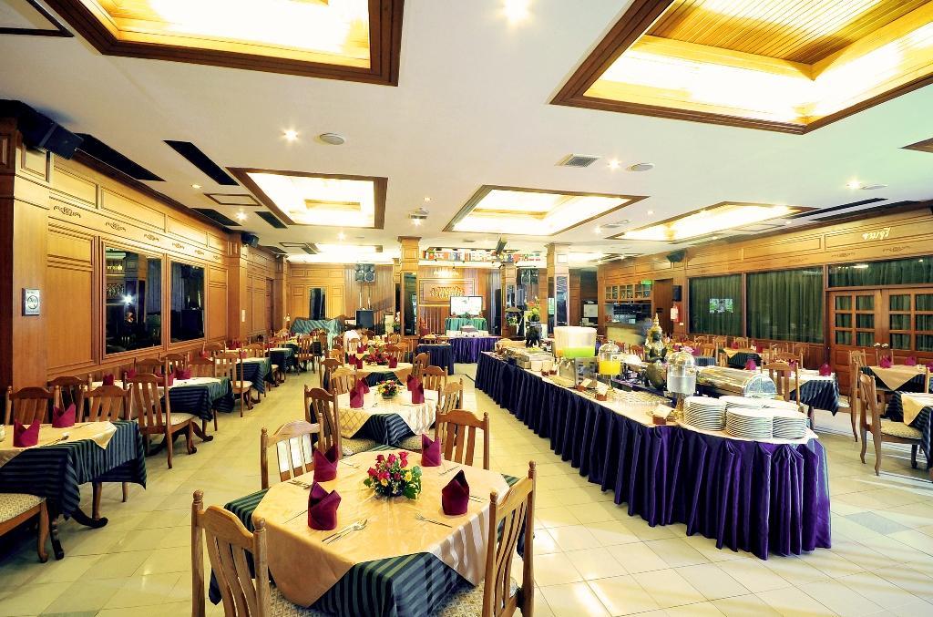 Maeyom Palace Hotel Пхре Екстер'єр фото