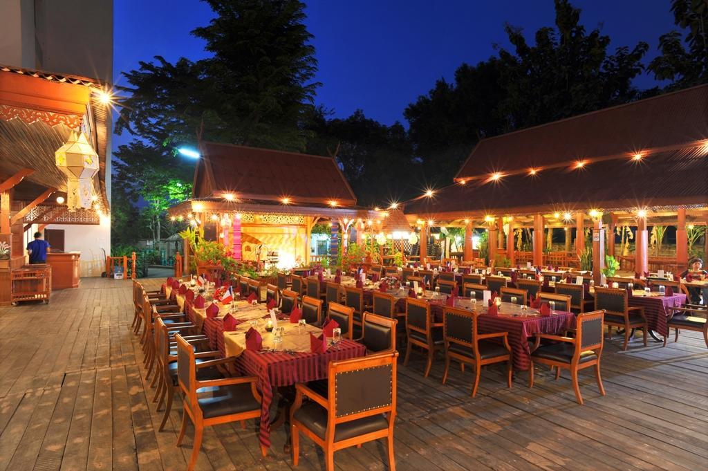 Maeyom Palace Hotel Пхре Екстер'єр фото