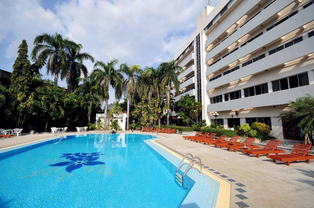 Maeyom Palace Hotel Пхре Екстер'єр фото