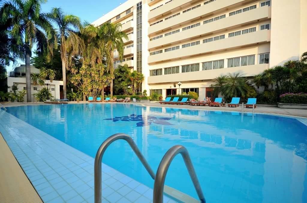 Maeyom Palace Hotel Пхре Екстер'єр фото